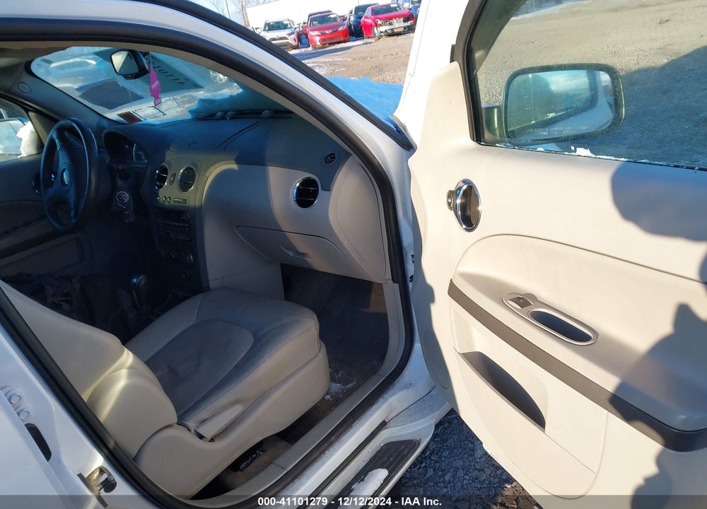 2011 CHEVROLET HHR LT VIN: 3GNBACFU5BS589809