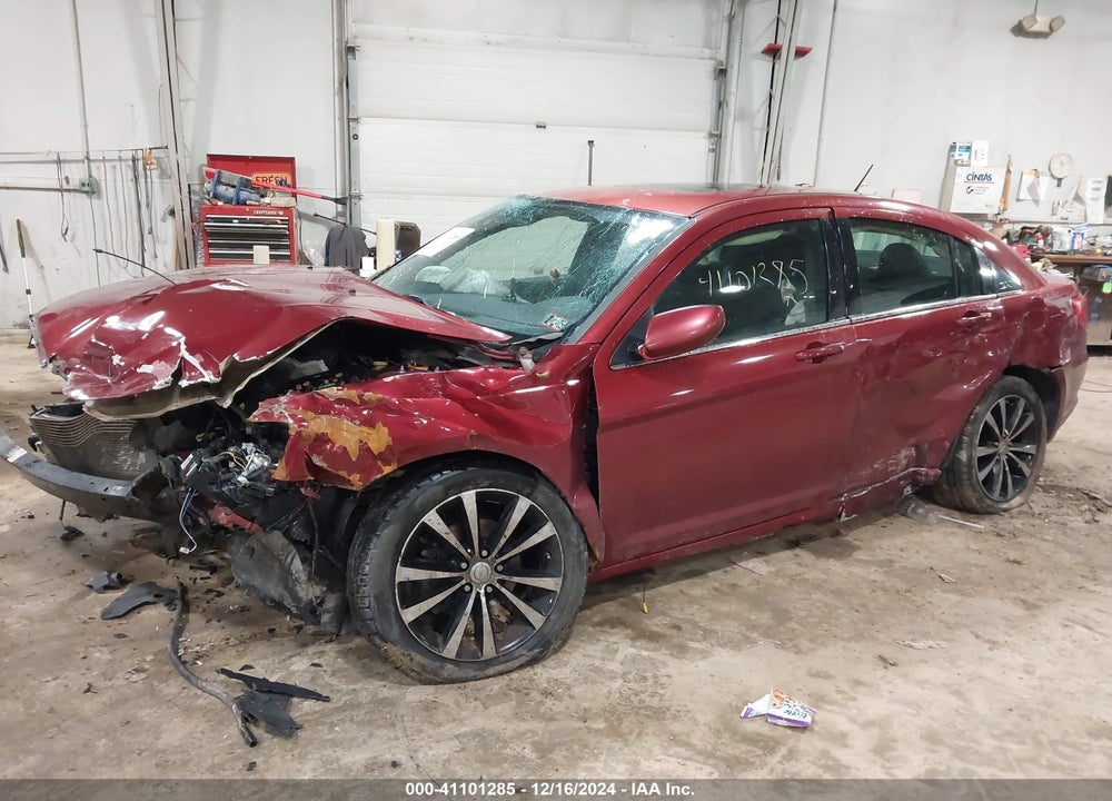 2013 CHRYSLER 200 TOURING VIN: 1C3CCBBB2DN597700