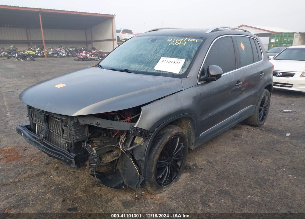 2016 VOLKSWAGEN TIGUAN SE VIN: WVGAV7AX7GW522590