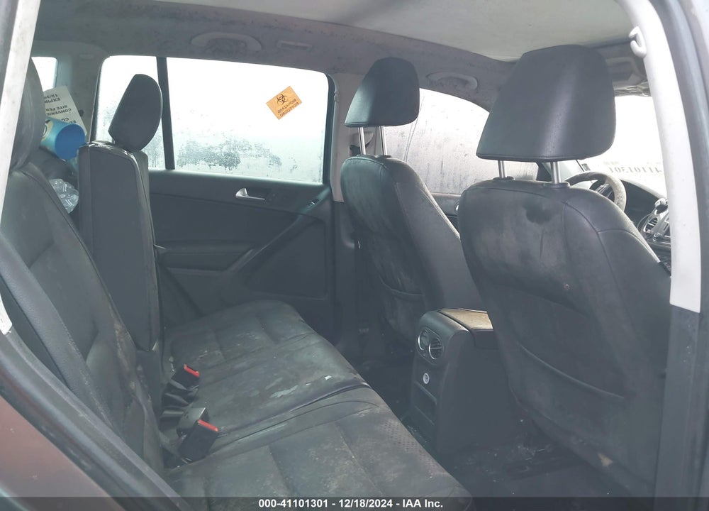 2016 VOLKSWAGEN TIGUAN SE VIN: WVGAV7AX7GW522590