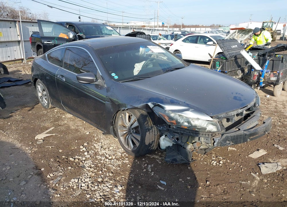 2010 HONDA ACCORD 2.4 EX VIN: 1HGCS1A71AA015547