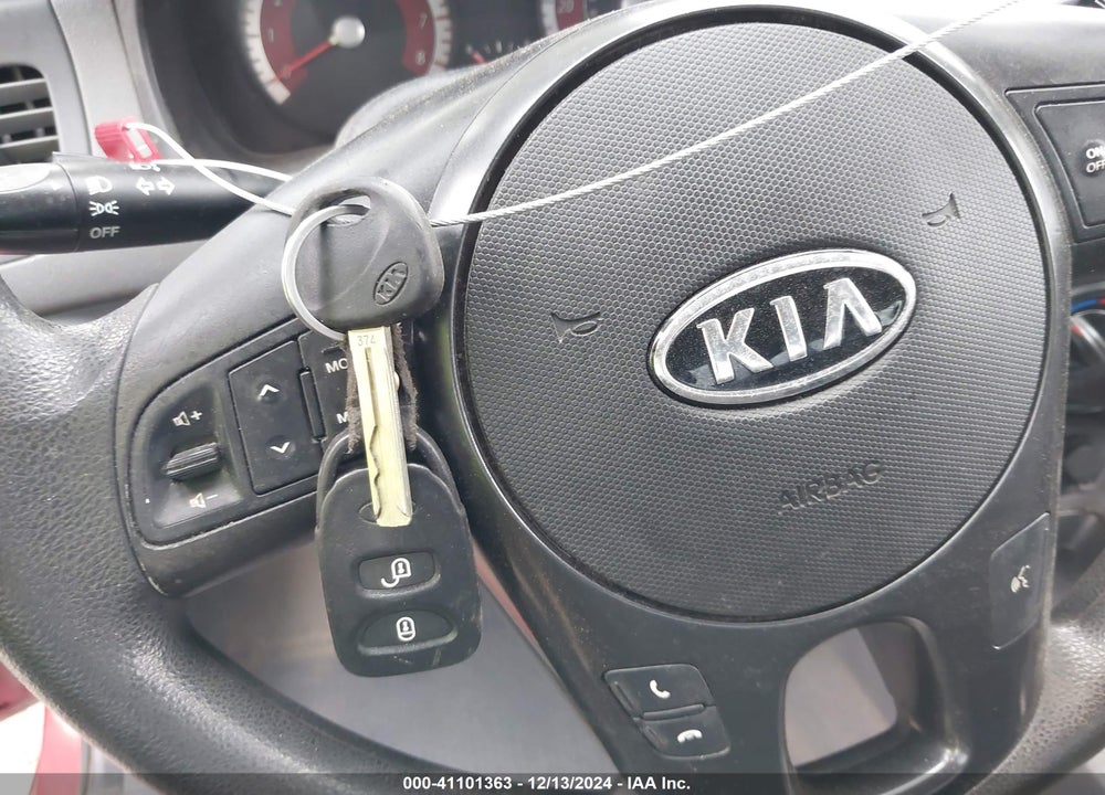 2011 KIA RIO VIN: KNADH4A3XB6912870