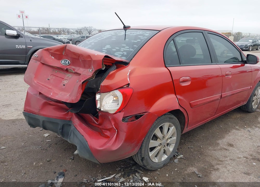2011 KIA RIO VIN: KNADH4A3XB6912870
