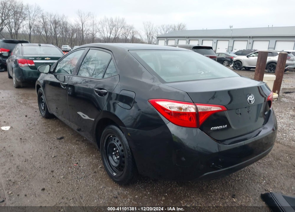 2018 TOYOTA COROLLA VIN: 2T1BURHE9JC086109