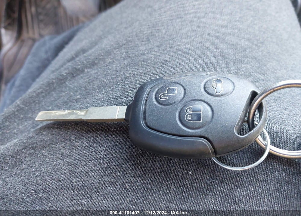 2014 FORD FIESTA VIN: 3FADP4EJ8EM215772