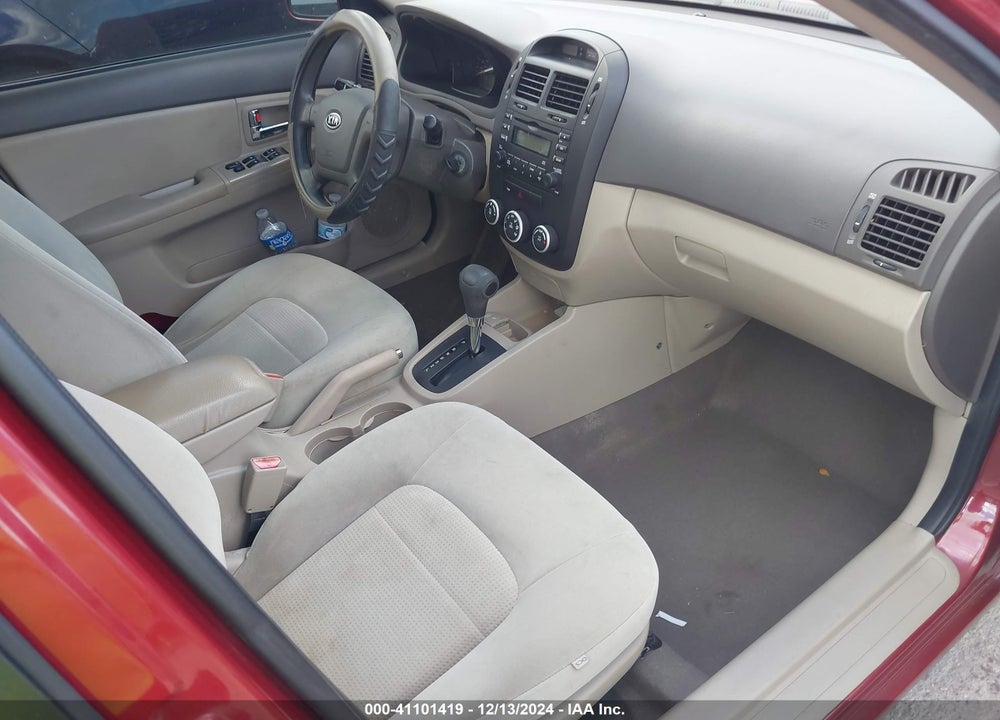 2008 KIA SPECTRA EX VIN: KNAFE121685547762