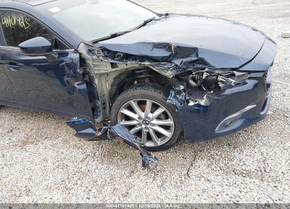 2017 MAZDA 3 GRAND TOURING VIN: 3MZBN1M38HM136130