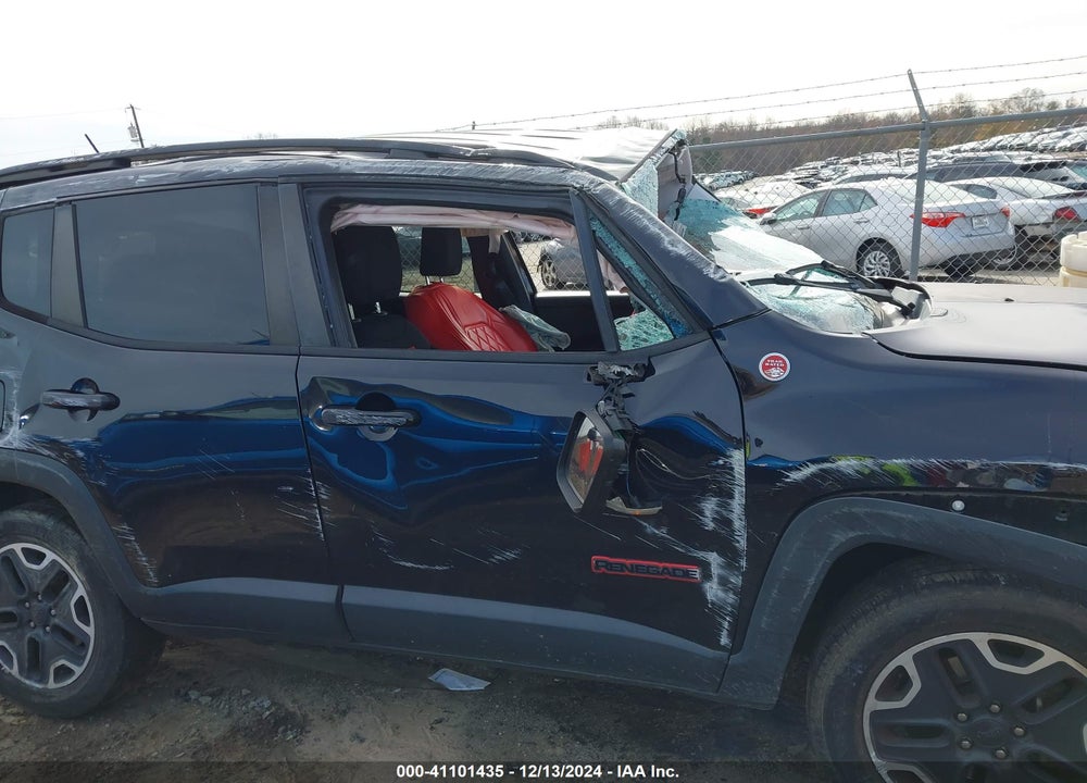 2016 JEEP RENEGADE TRAILHAWK VIN: ZACCJBCT8GPD67454