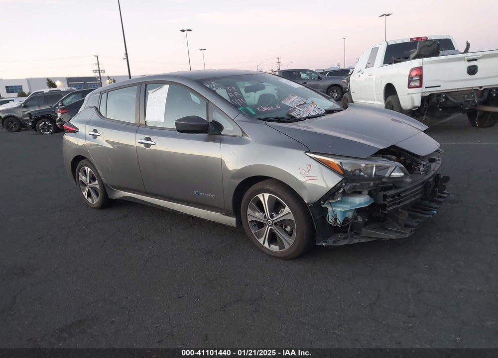 2018 NISSAN LEAF SV VIN: 1N4AZ1CP7JC305560
