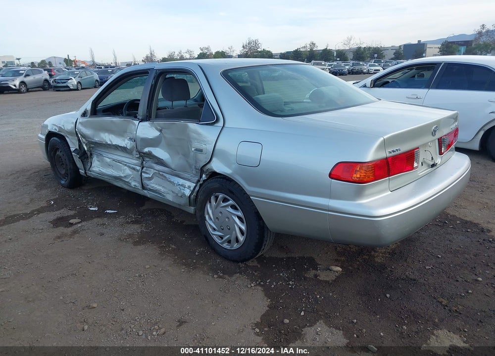 2001 TOYOTA CAMRY LE V6 VIN: JT2BF22K110341273