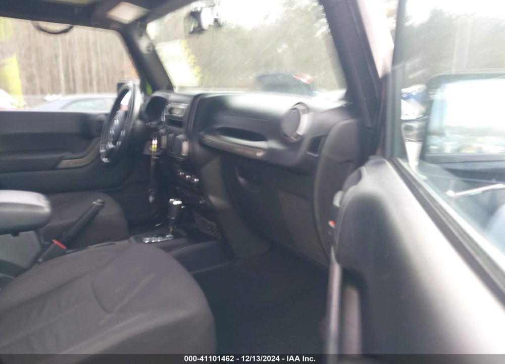 2013 JEEP WRANGLER UNLIMITED SPORT VIN: 1C4BJWDG1DL519367