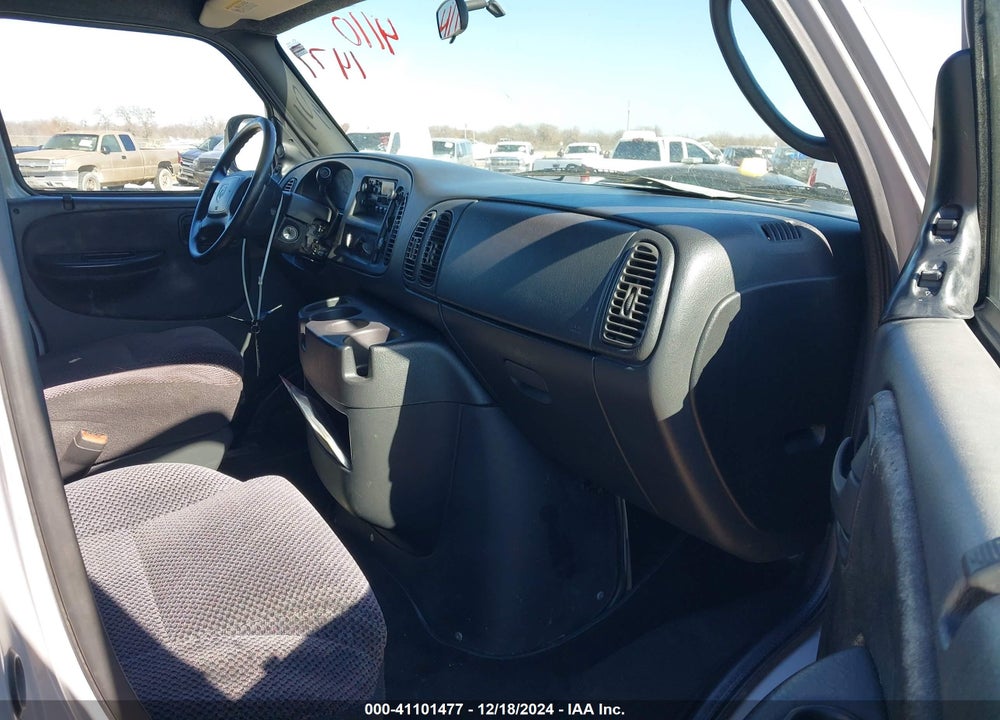 2001 DODGE RAM WAGON 3500 VIN: 2B5WB35Z11K522738