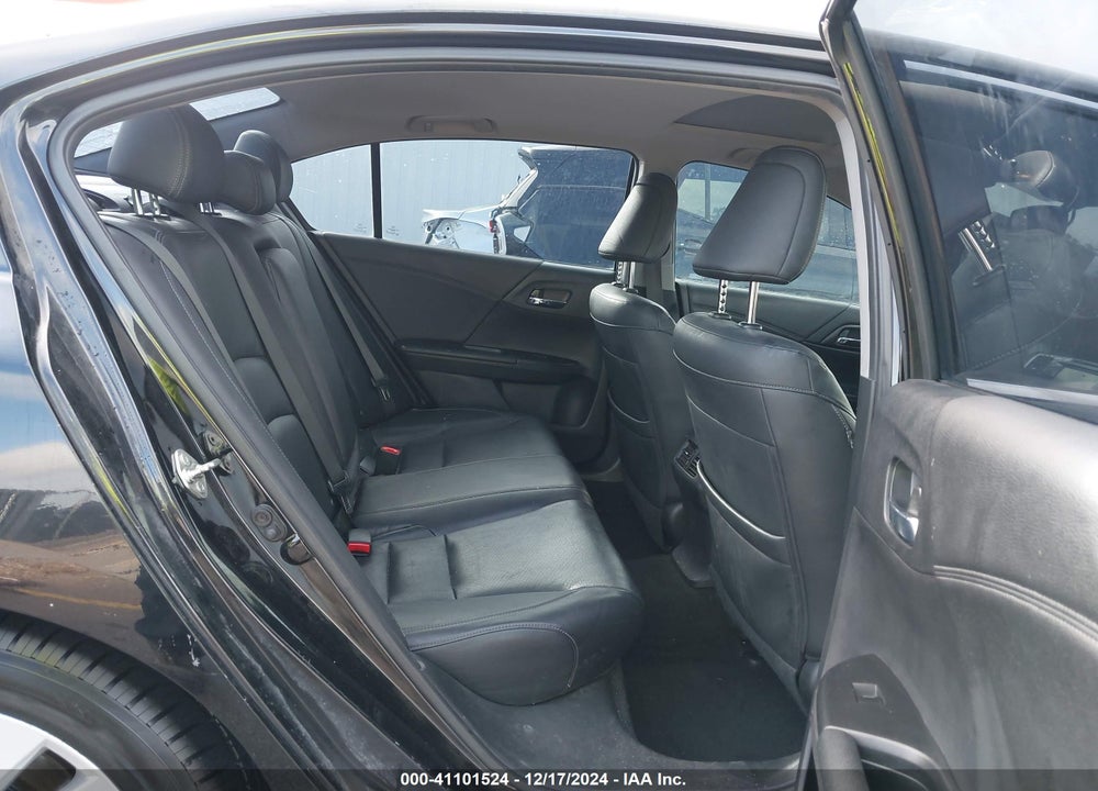 2015 HONDA ACCORD EX-L VIN: 1HGCR2F89FA202142