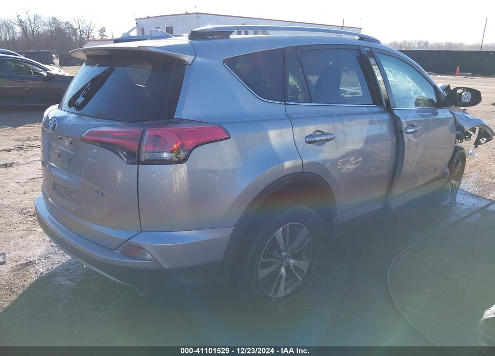 2017 TOYOTA RAV4 VIN: 2T3WFREV0HW404005