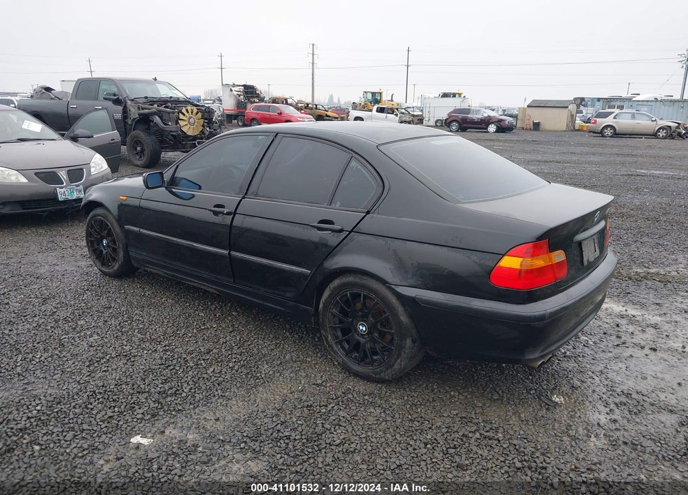2003 BMW 325XI VIN: WBAEU33403PH86825