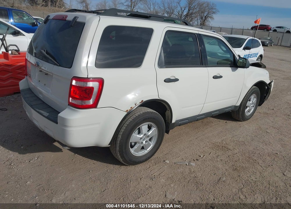 2010 FORD ESCAPE XLT VIN: 1FMCU0D72AKA32832