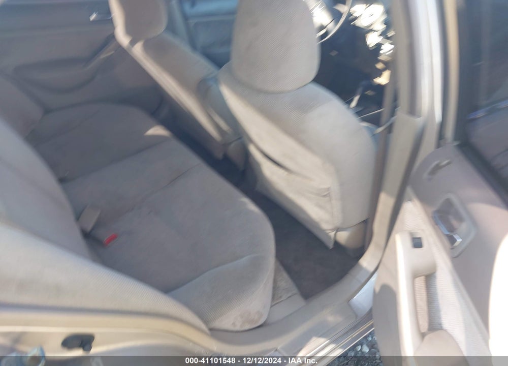2002 HONDA CIVIC LX VIN: 1HGES16512L032077