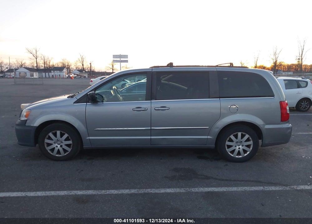 2013 CHRYSLER TOWN & COUNTRY TOURING VIN: 2C4RC1BG6DR777650