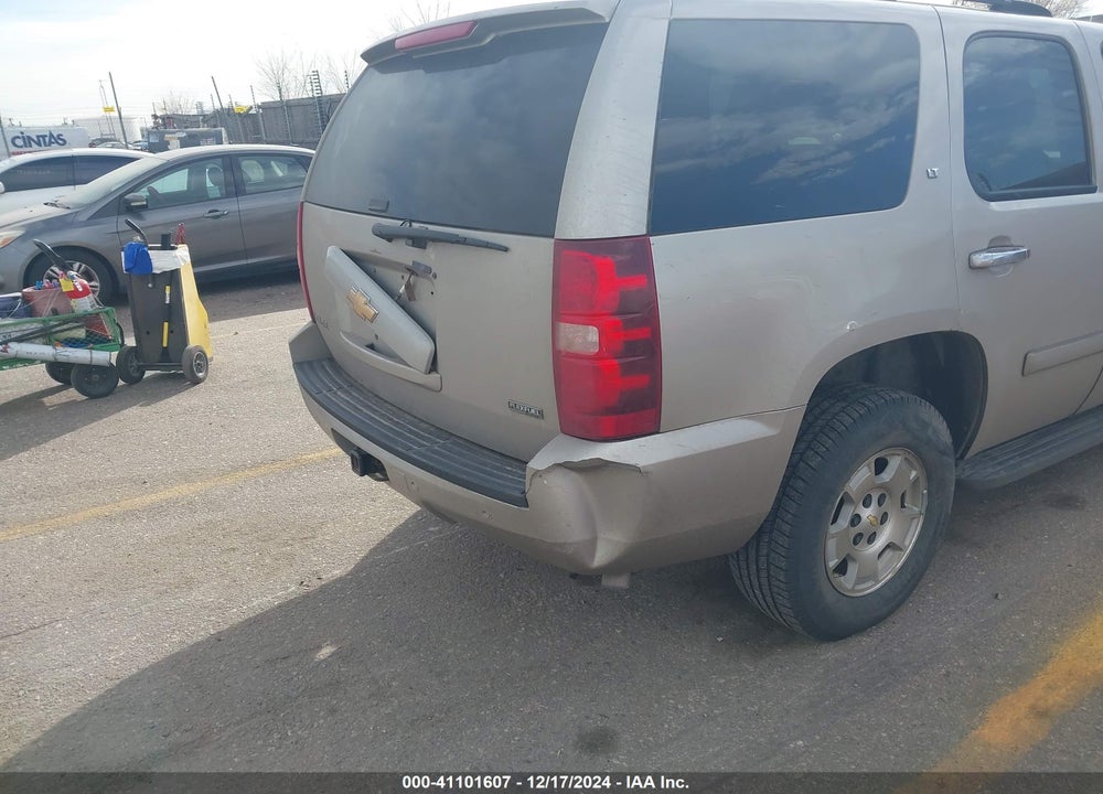 2007 CHEVROLET TAHOE LT VIN: 1GNFK130X7R230311