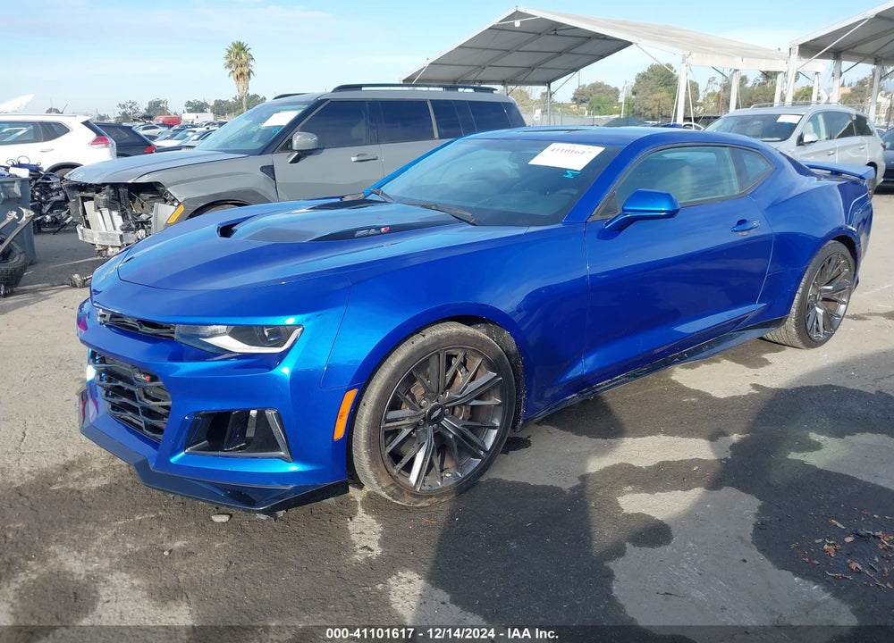 2017 CHEVROLET CAMARO VIN: 1G1FJ1R67H0197323
