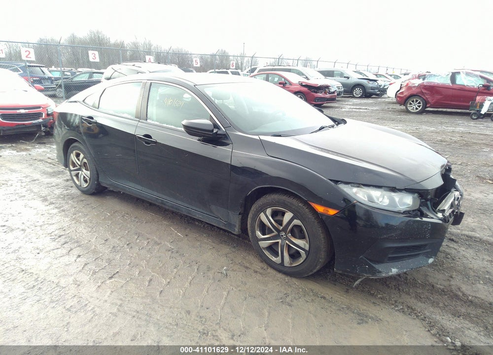 2018 HONDA CIVIC LX VIN: 2HGFC2F56JH561463
