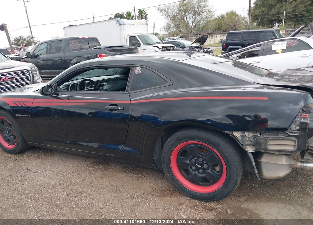 2013 CHEVROLET CAMARO 1LS VIN: 2G1FE1E33D9232987