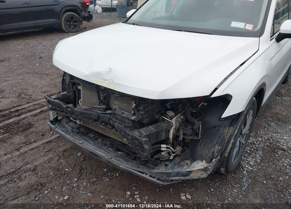 2019 VOLKSWAGEN TIGUAN 2.0T SE/2.0T SEL/2.0T SEL R-LINE/2.0T SEL R-LINE BLACK VIN: 3VV2B7AX1KM184244