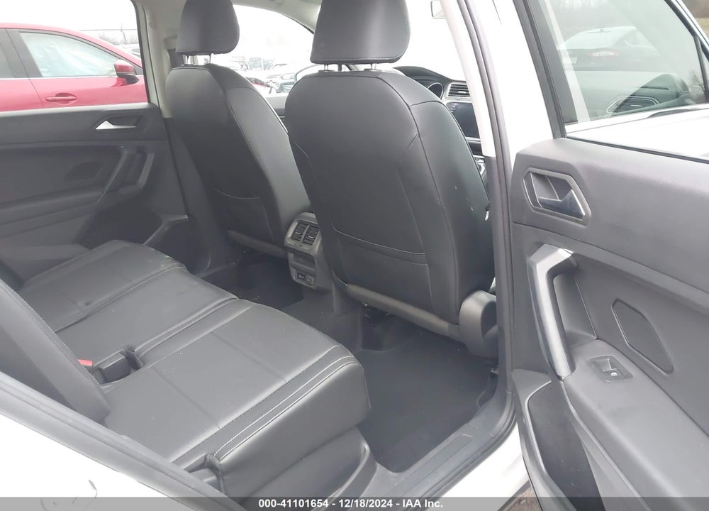 2019 VOLKSWAGEN TIGUAN 2.0T SE/2.0T SEL/2.0T SEL R-LINE/2.0T SEL R-LINE BLACK VIN: 3VV2B7AX1KM184244