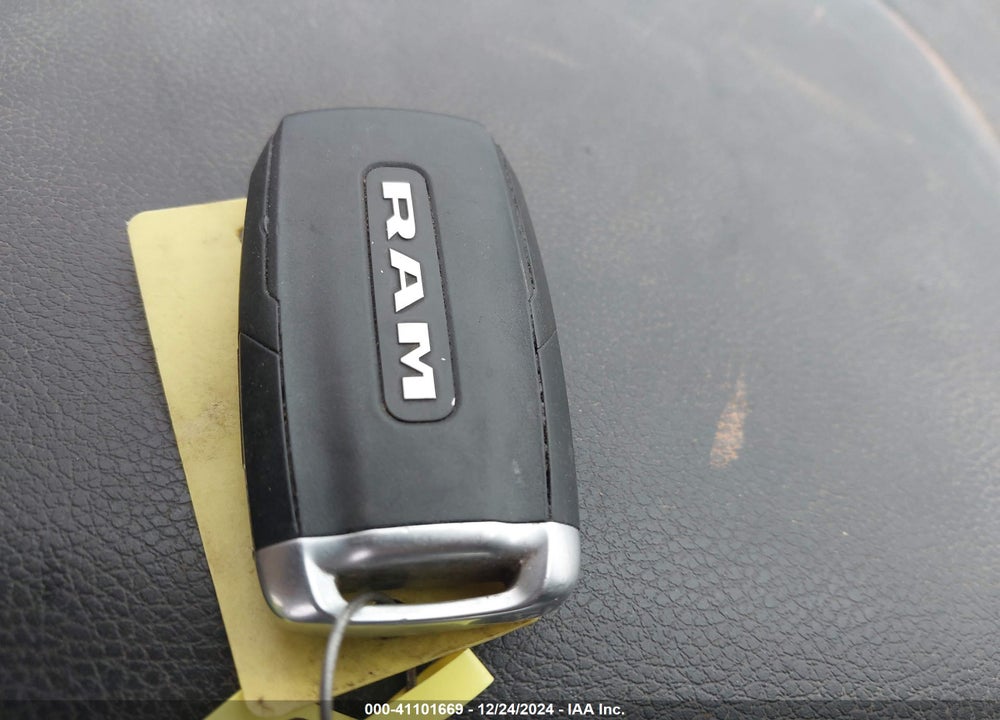 2020 RAM 2500 VIN: 3C6UR5CJ6LG212546
