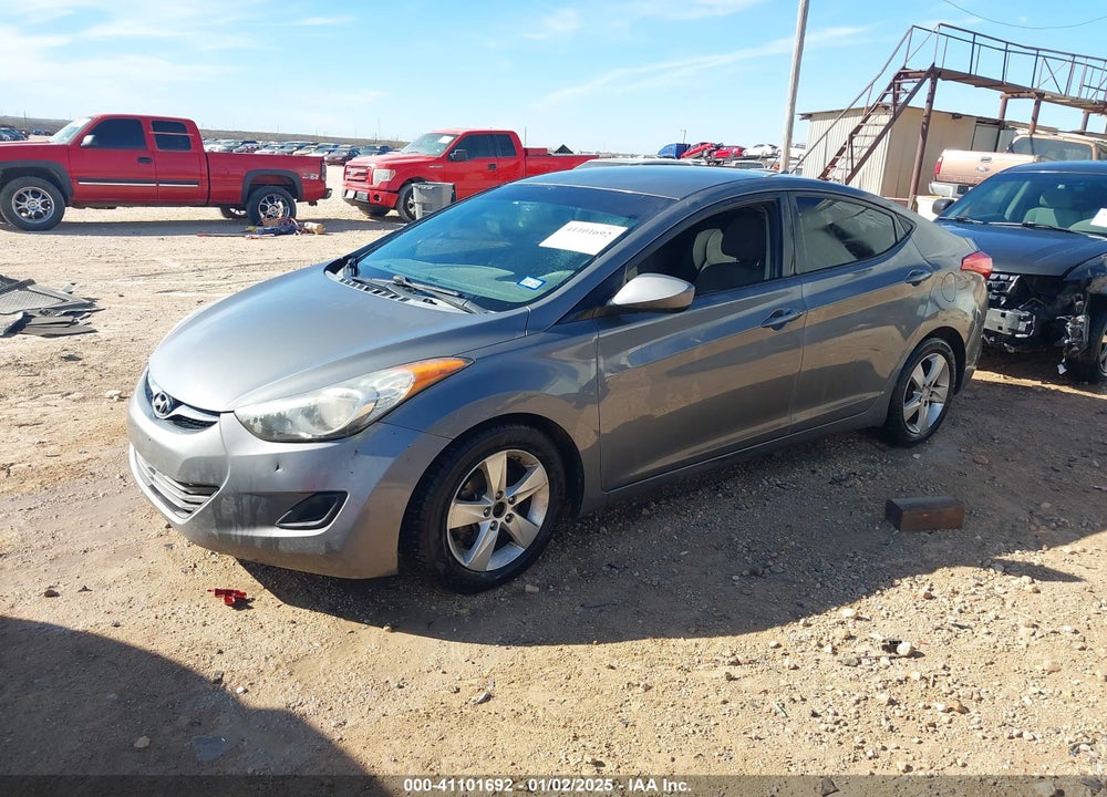 2013 HYUNDAI ELANTRA VIN: 5NPDH4AE2DH362528