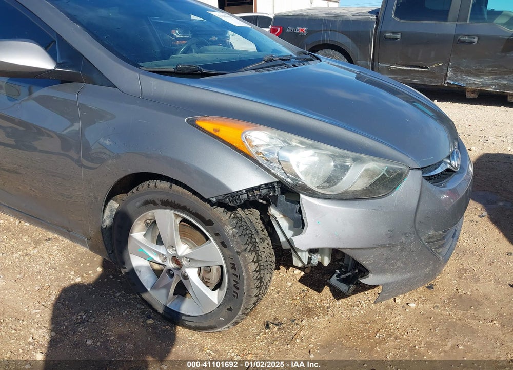 2013 HYUNDAI ELANTRA VIN: 5NPDH4AE2DH362528
