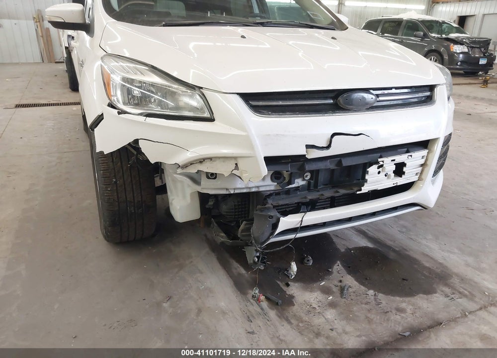 2014 FORD ESCAPE TITANIUM VIN: 1FMCU9J95EUD60539