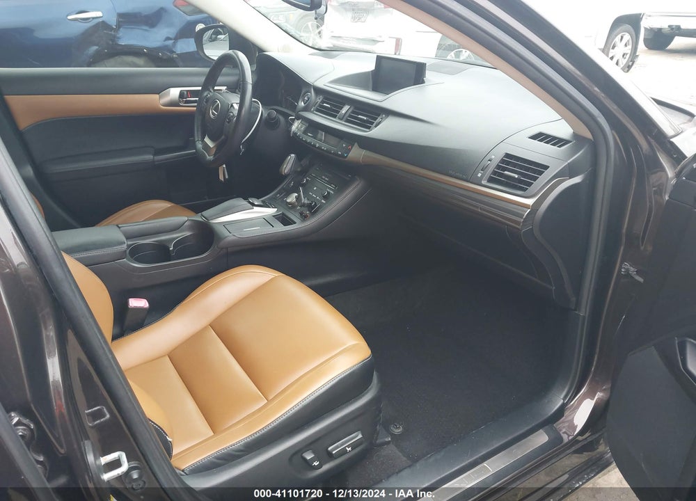 2014 LEXUS CT 200H VIN: JTHKD5BH1E2182248