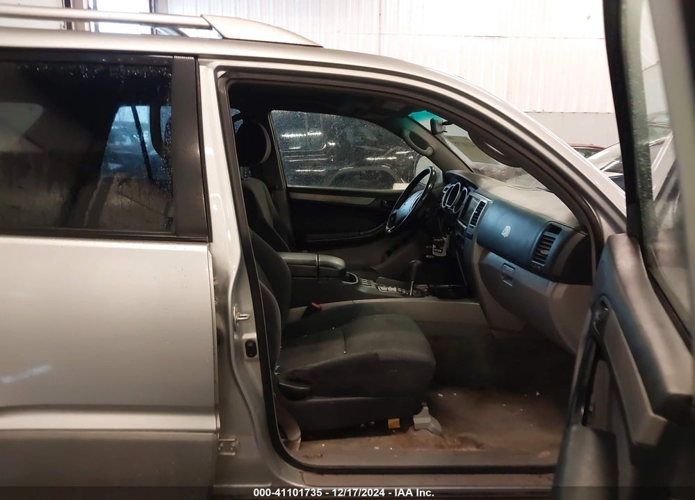 2003 TOYOTA 4RUNNER SR5 SPORT V8 VIN: JTEZT14R730005886