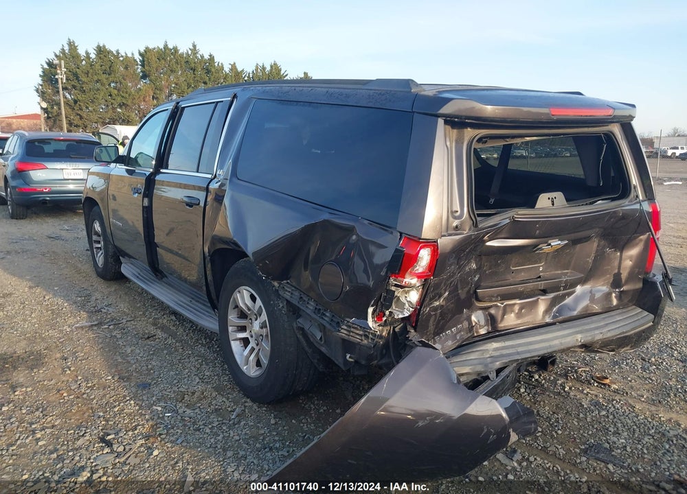 2015 CHEVROLET SUBURBAN 1500 LT VIN: 1GNSKJKCXFR211203