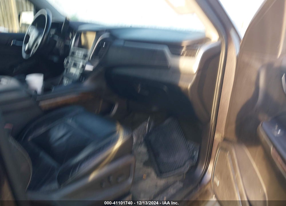 2015 CHEVROLET SUBURBAN 1500 LT VIN: 1GNSKJKCXFR211203