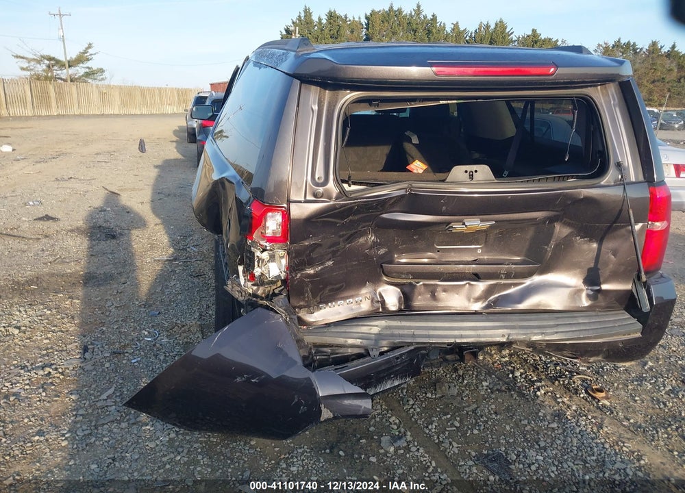 2015 CHEVROLET SUBURBAN 1500 LT VIN: 1GNSKJKCXFR211203