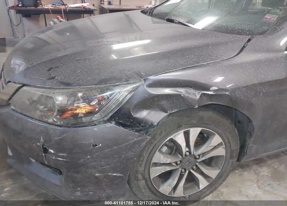 2013 HONDA ACCORD LX VIN: 1HGCR2F3XDA143796