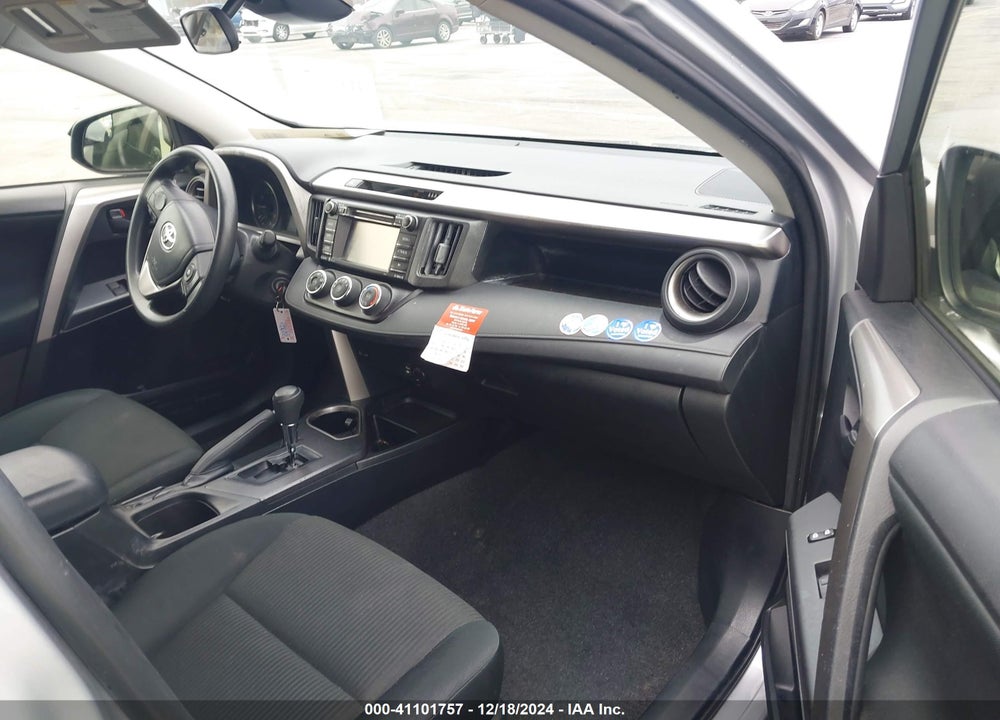 2018 TOYOTA RAV4 LE VIN: JTMZFREVXJJ181635