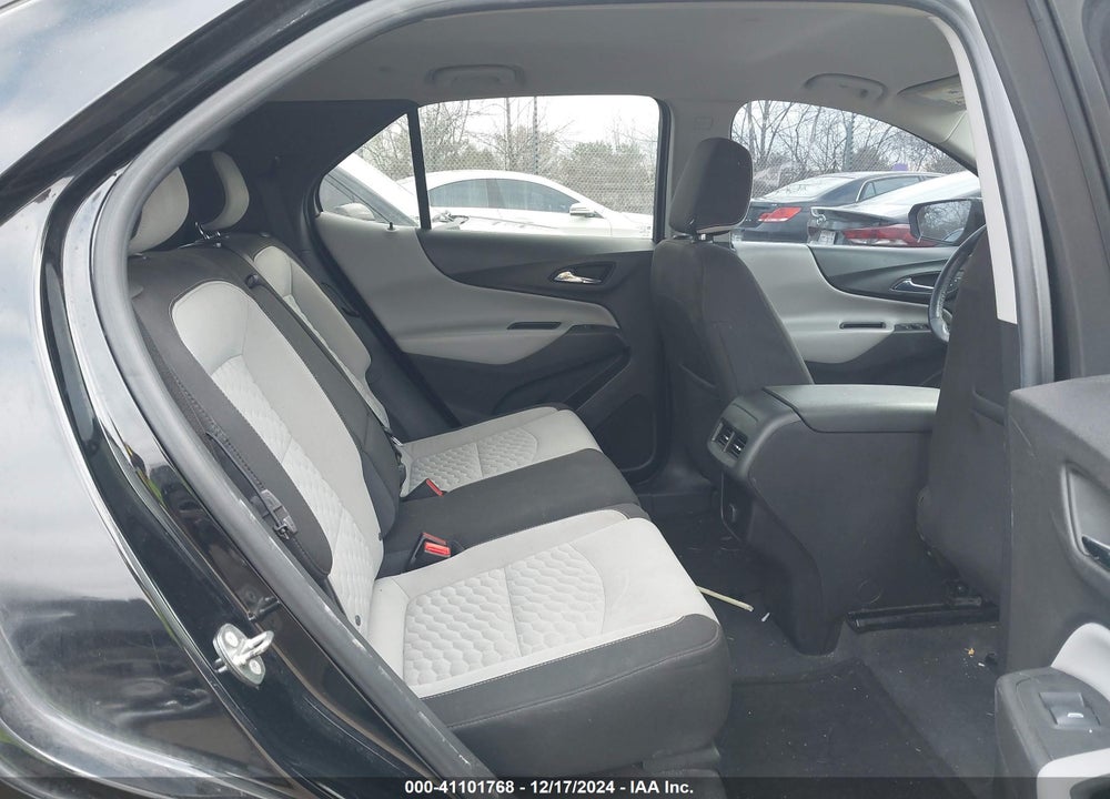 2018 CHEVROLET EQUINOX LT VIN: 3GNAXJEV2JL120985