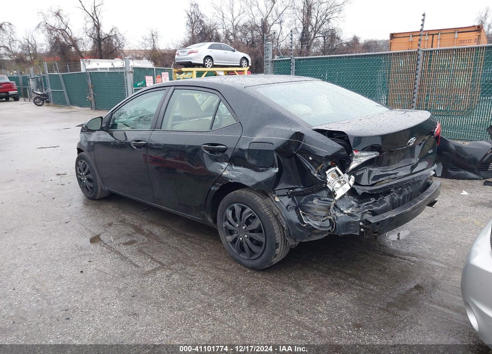 2019 TOYOTA COROLLA LE VIN: 2T1BURHE2KC206043