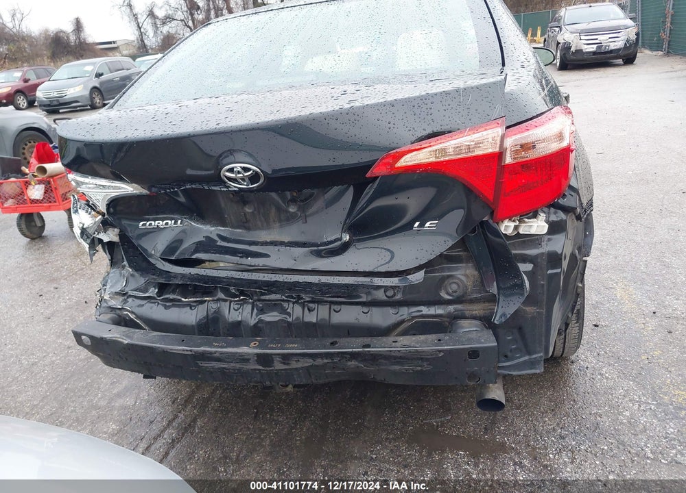 2019 TOYOTA COROLLA LE VIN: 2T1BURHE2KC206043