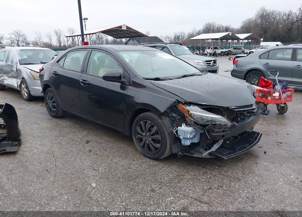 2019 TOYOTA COROLLA LE VIN: 2T1BURHE2KC206043