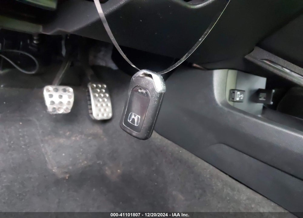 2017 HONDA CIVIC VIN: 2HGFC3A55HH753593