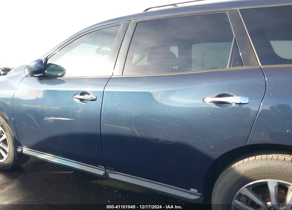 2013 NISSAN PATHFINDER SV VIN: 5N1AR2MN9DC643409