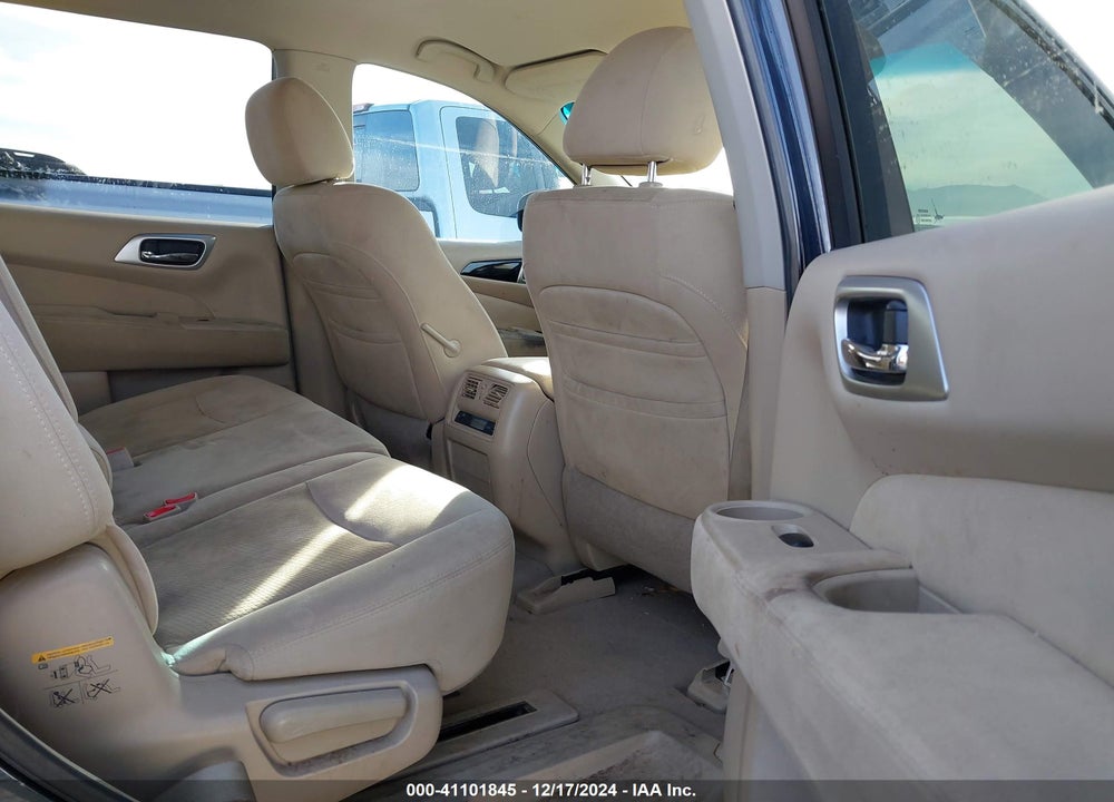 2013 NISSAN PATHFINDER SV VIN: 5N1AR2MN9DC643409