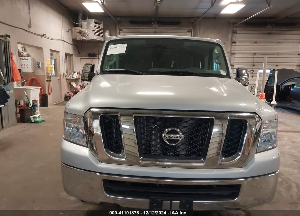2018 NISSAN NV PASSENGER NV3500 HD SV V6 VIN: 5BZBF0AA7JN851683