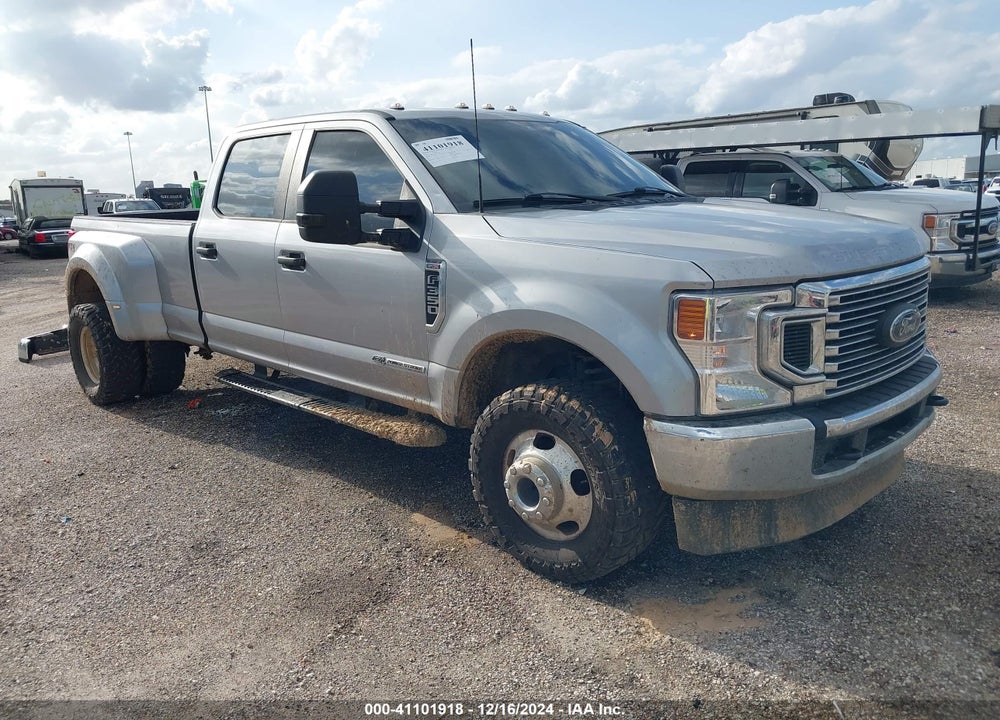 2022 FORD F-350 XL VIN: 1FT8W3DT7NED12463