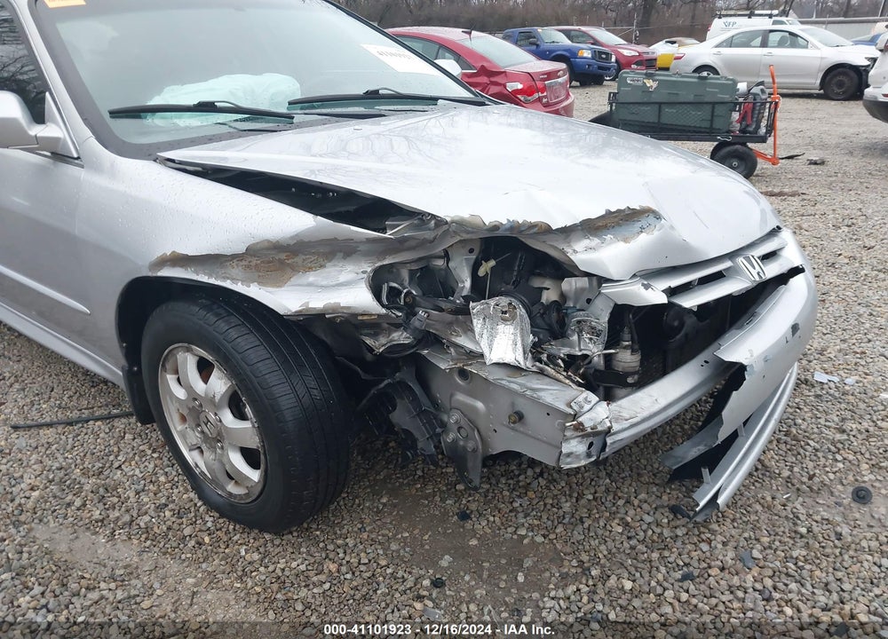2002 HONDA ACCORD 2.3 EX VIN: 1HGCG56662A139503