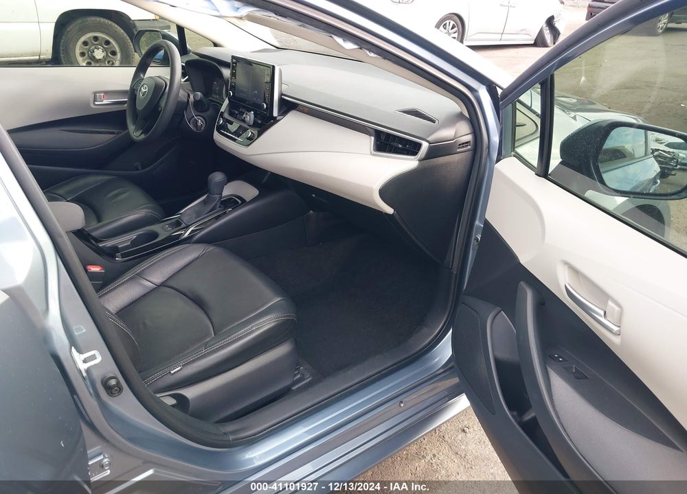 2020 TOYOTA COROLLA LE VIN: JTDEPRAE5LJ006228